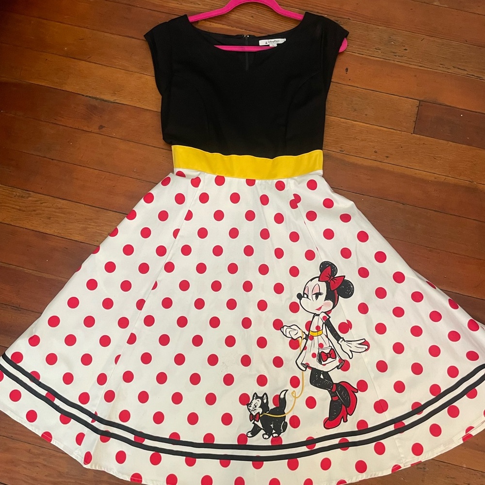 DISNEY PARKS •Disney Minnie Mouse Polka Dot Women’s  Dress